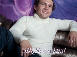 0BigHornyStud