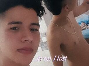 Aron_Hott