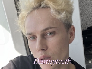 Dannyteeth