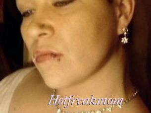 Hotfreakmom