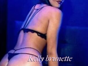 Kelly_brunette