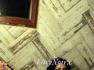 LacyNoirx