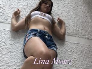 Lina_Moore