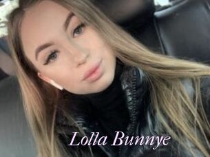 Lolla_Bunnye