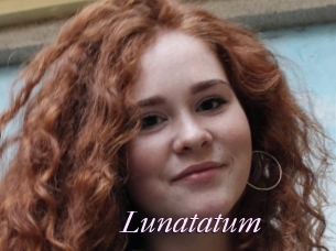 Lunatatum