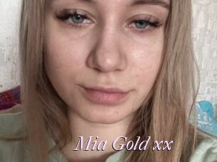 Mia_Gold_xx