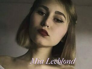 Mia_Leeblond