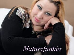 Maturefunkiss