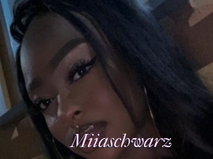 Miiaschwarz